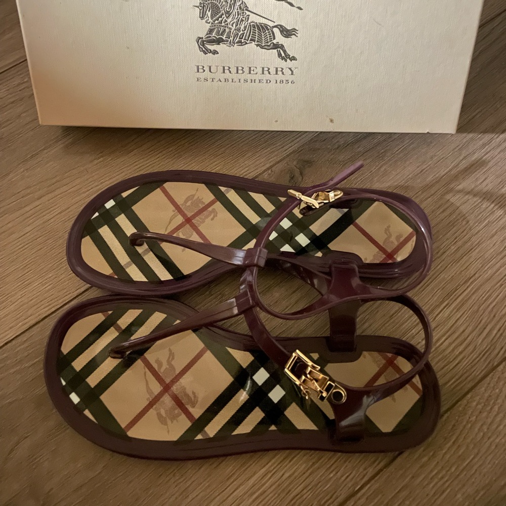Burberry Women's Purple Sandals
